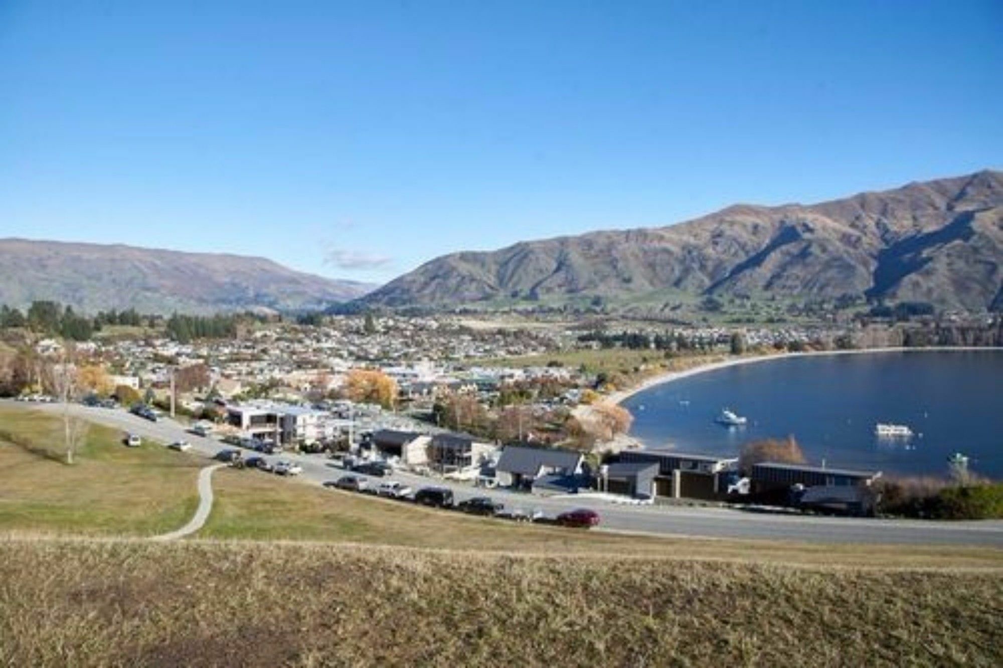 Base Wanaka Exterior photo