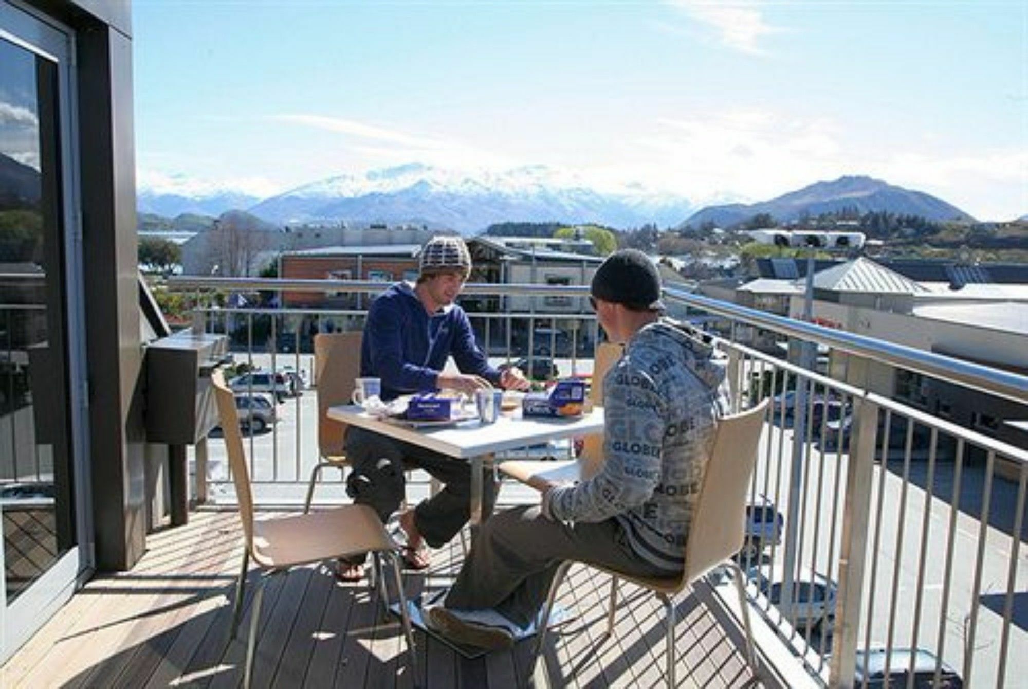 Base Wanaka Exterior photo